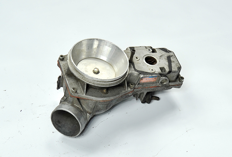 VOLVO 940 ÇIKMA GAZ KELEBEKLERİ ADNAN TÜRK OTO'DA